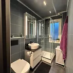 Large And 2 Bedroom With Free Parking, Free Ev Recharging And A Private Garden Stavanger