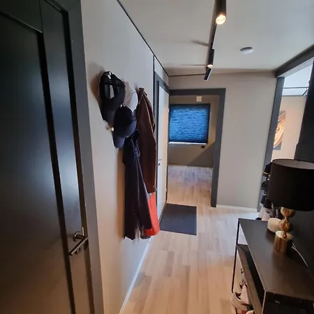 Large And 2 Bedroom With Free Parking, Ev Recharging And A Private Garden * Stavanger