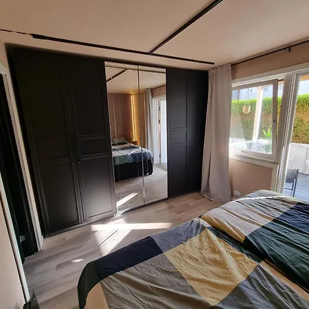 Large And 2 Bedroom With Free Parking, Free Ev Recharging And A Private Garden Stavanger